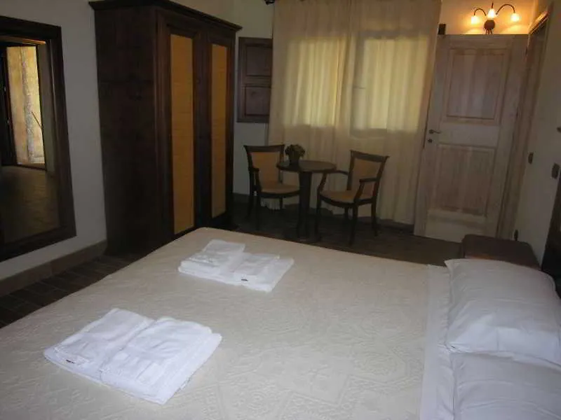 Luras Hotel Ristorante Funtana Abbas איטליה